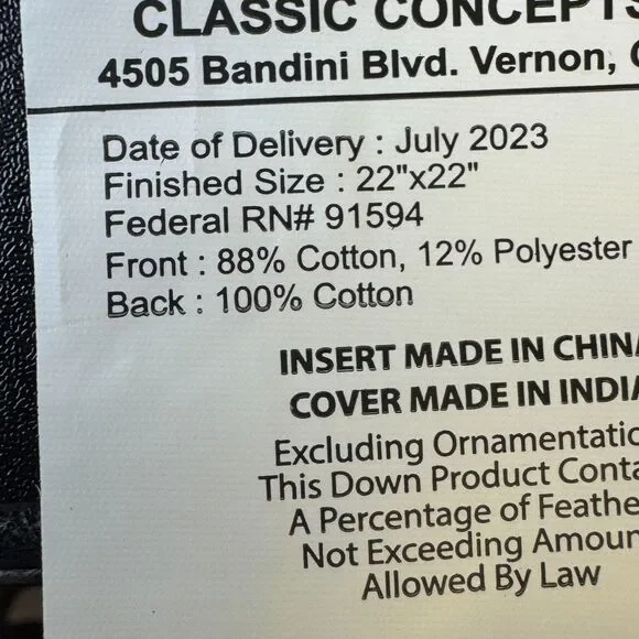 Pottery Barn x Villa Blaise Luciana Pillow Cover in Rain Blue Gold Metallic NEW - Picture 2 of 11